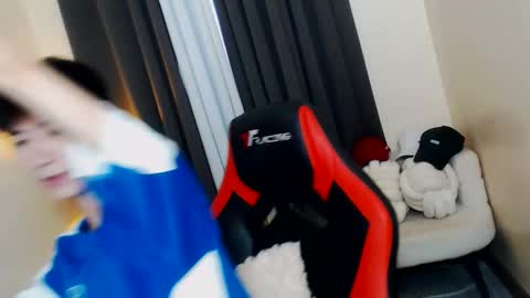 Snapshot of babymasterbater chatting on 01-05-26, 11:41 call me james online show from 01-05-26, 11:41