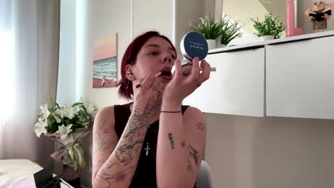 Snapshot of babyphia chatting on 03-24-26, 08:52 babyphia online show from 03-24-26, 08:52