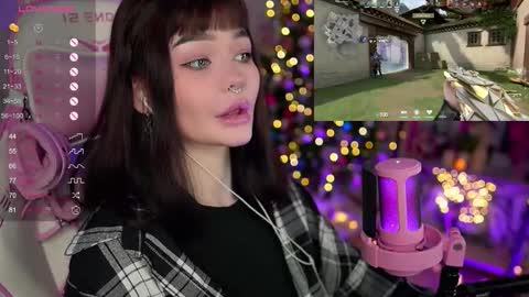 Nika online show from 12-23-24, 02:13