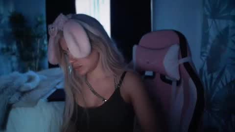 babysugarbunny online show from 11-02-25, 11:18