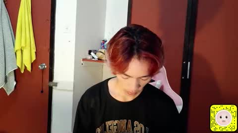 Snapshot of babytwinkxxxx chatting on 04-15-26, 11:17 babytwinkxxxx online show from 04-15-26, 11:17