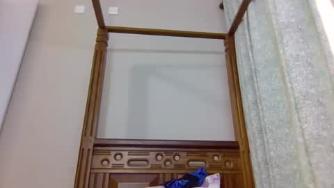 Snapshot of babytylerr chatting on 01-13-26, 02:33 babytylerr online show from 01-13-26, 02:33