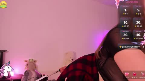 Eva online show from 11-05-25, 04:51