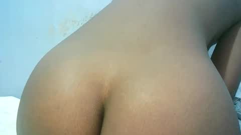 Snapshot of babyzuri chatting on 01-19-26, 11:58 Zuri online show from 01-19-26, 11:58