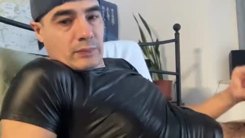 bach online show from 02-24-25, 10:26