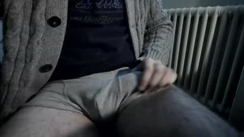 Snapshot of backfromashes chatting on 01-16-25, 12:31 Armin online show from 01-16-25, 12:31