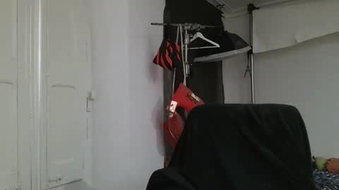 Snapshot of backuphoney chatting on 01-08-26, 08:38 Honey online show from 01-08-26, 08:38