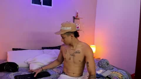 bad_boy__777 online show from 09-22-25, 06:54