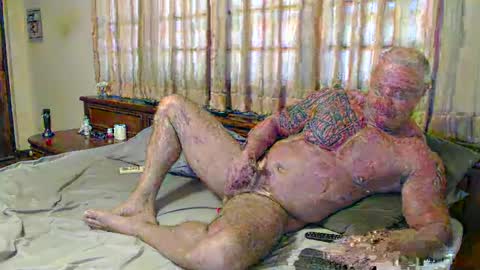 Snapshot of bad_boy_jamie chatting on 01-14-25, 05:51 bad_boy_jamie online show from 01-14-25, 05:51