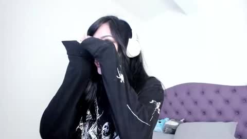 Snapshot of bad_cherry chatting on 01-03-25, 09:26 Bratty Lanita - independent online show from 01-03-25, 09:26
