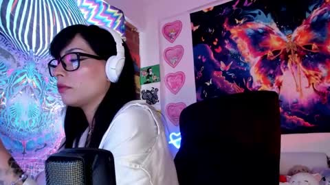 Snapshot of bad_cherry chatting on 01-29-25, 07:22 Bratty Lanita - independent online show from 01-29-25, 07:22