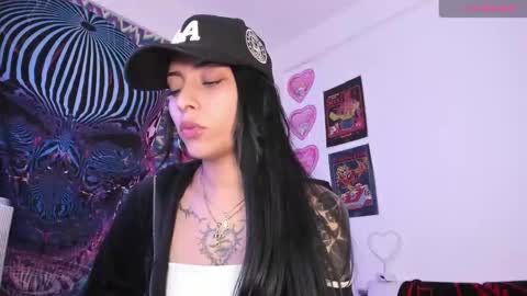 Snapshot of bad_cherry chatting on 10-02-25, 11:01 Bratty Lanita - independent online show from 10-02-25, 11:01