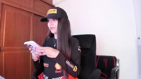 Bratty Lanita - independent online show from 10-31-25, 01:17