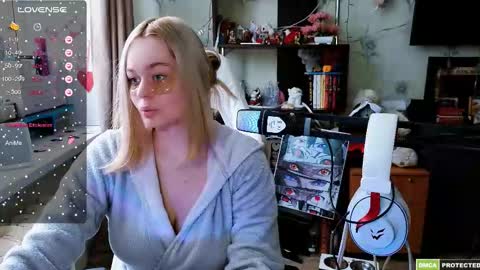 Snapshot of bad_girl009 chatting on 02-24-26, 10:57 Lin online show from 02-24-26, 10:57