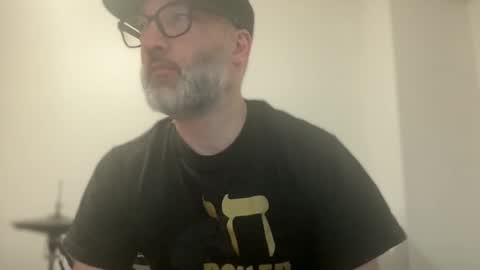 Snapshot of badboymusician chatting on 11-29-25, 01:41 RockHardDrummer online show from 11-29-25, 01:41