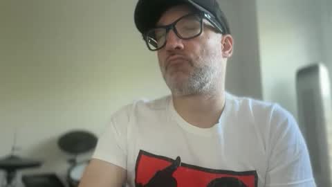 RockHardDrummer online show from 06-03-26, 10:15