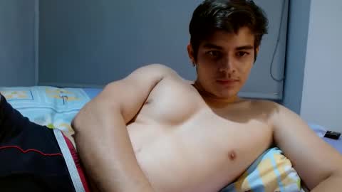 Snapshot of badbunny_69_ chatting on 01-18-25, 10:39 badbunny_69_ online show from 01-18-25, 10:39