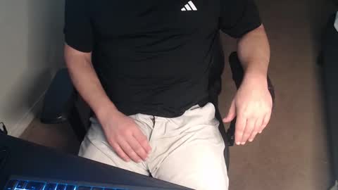 Snapshot of baddaddy77 chatting on 02-02-26, 02:49 baddaddy77 online show from 02-02-26, 02:49