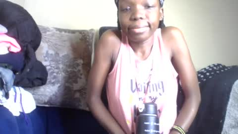 baddie_floxxy online show from 06-17-26, 02:47