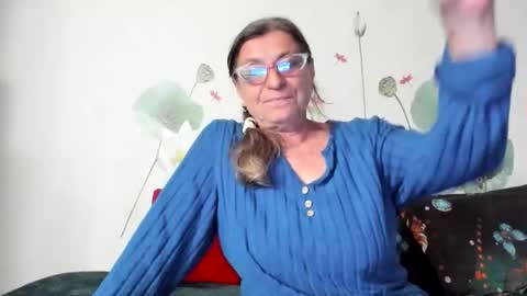 Snapshot of badgg chatting on 03-17-26, 02:20 Gina online show from 03-17-26, 02:20