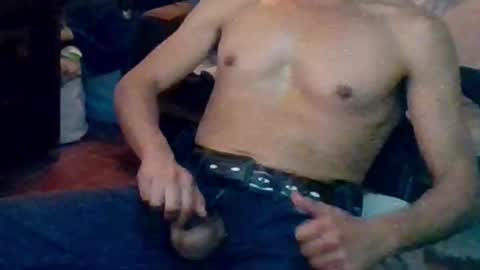 Mexican livin Off the Wall online show from 02-20-25, 08:28