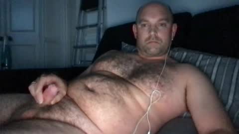 Snapshot of badibwoy chatting on 06-20-26, 12:47 Badibwoy online show from 06-20-26, 12:47