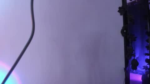 Snapshot of badkatyuska chatting on 10-03-25, 10:07 Please help me to reach 100 thumbs up online show from 10-03-25, 10:07