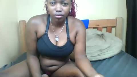 bads_girles online show from 12-04-25, 05:28