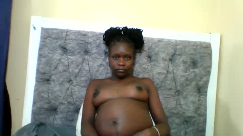 bads_girles online show from 04-10-26, 07:51