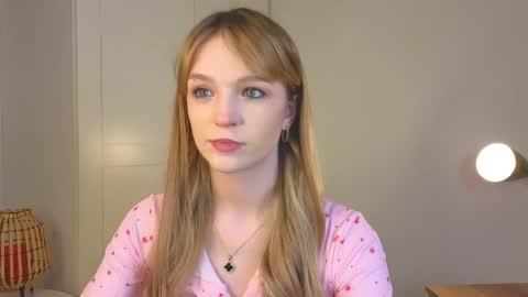 Snapshot of baeyoda chatting on 04-02-26, 04:04 Kate online show from 04-02-26, 04:04