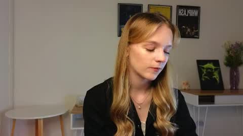 Kate online show from 05-21-26, 04:14
