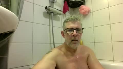 baggelina75 online show from 05-21-26, 06:26