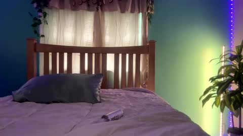 My name  BailiJade   online show from 02-19-25, 05:49