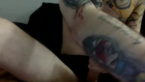 Snapshot of baldxbimbo chatting on 10-01-25, 09:54 BALD BIMBO online show from 10-01-25, 09:54