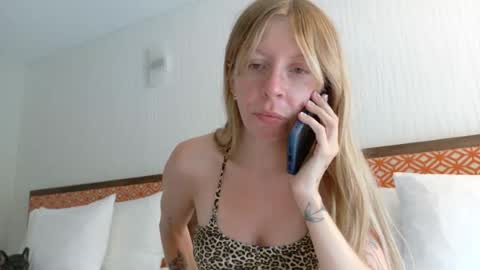 Snapshot of baleykins247 chatting on 07-23-26, 01:58 baleykins247 online show from 07-23-26, 01:58