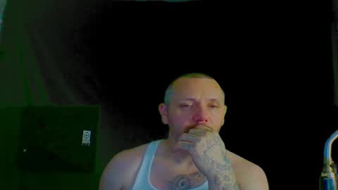 Snapshot of ballbustingbro chatting on 01-10-26, 03:58 ballbustingbro online show from 01-10-26, 03:58