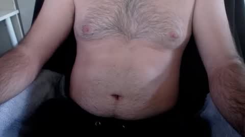 Snapshot of ballsnhair chatting on 09-11-25, 09:42 ballsnhair online show from 09-11-25, 09:42