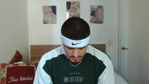 Snapshot of baltazardupont chatting on 12-05-24, 01:49 Andres - online show from 12-05-24, 01:49