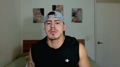 Snapshot of baltazardupont chatting on 12-18-24, 12:18 Andres - online show from 12-18-24, 12:18