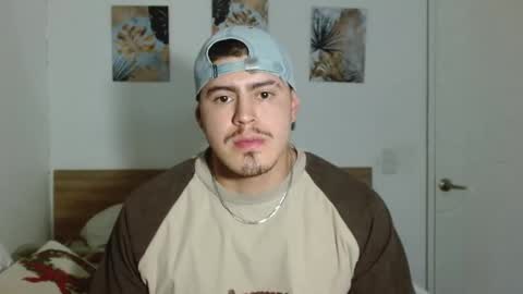 Snapshot of baltazardupont chatting on 01-03-25, 11:46 Andres - online show from 01-03-25, 11:46