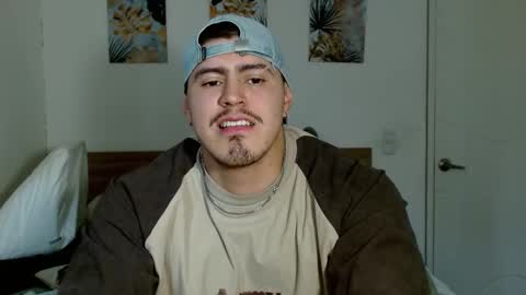 Snapshot of baltazardupont chatting on 01-03-25, 02:51 Andres - online show from 01-03-25, 02:51