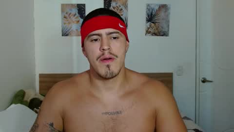 Snapshot of baltazardupont chatting on 02-04-25, 02:21 Andres - online show from 02-04-25, 02:21