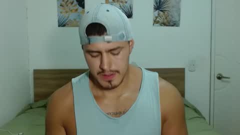 Snapshot of baltazardupont chatting on 02-09-25, 02:49 Andres - online show from 02-09-25, 02:49