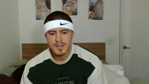 Snapshot of baltazardupont chatting on 02-17-25, 04:37 Andres - online show from 02-17-25, 04:37