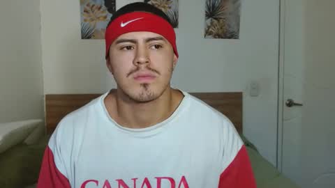 Snapshot of baltazardupont chatting on 02-19-25, 12:33 Andres - online show from 02-19-25, 12:33