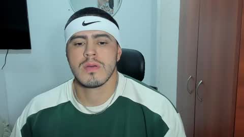 Snapshot of baltazardupont chatting on 10-07-25, 01:58 Andres - online show from 10-07-25, 01:58