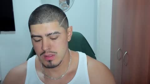 Snapshot of baltazardupont chatting on 10-23-25, 11:09 Andres - online show from 10-23-25, 11:09