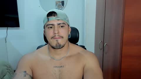 Snapshot of baltazardupont chatting on 11-04-25, 02:10 Andres - online show from 11-04-25, 02:10