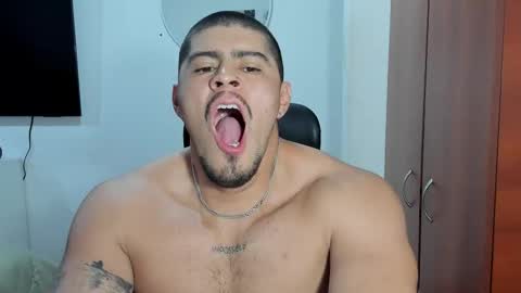 Snapshot of baltazardupont chatting on 12-02-25, 11:59 Andres - online show from 12-02-25, 11:59