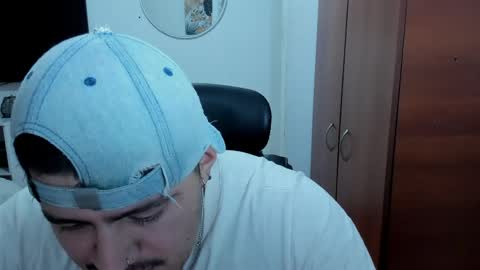 Andres -  online show from 04-23-26, 12:29